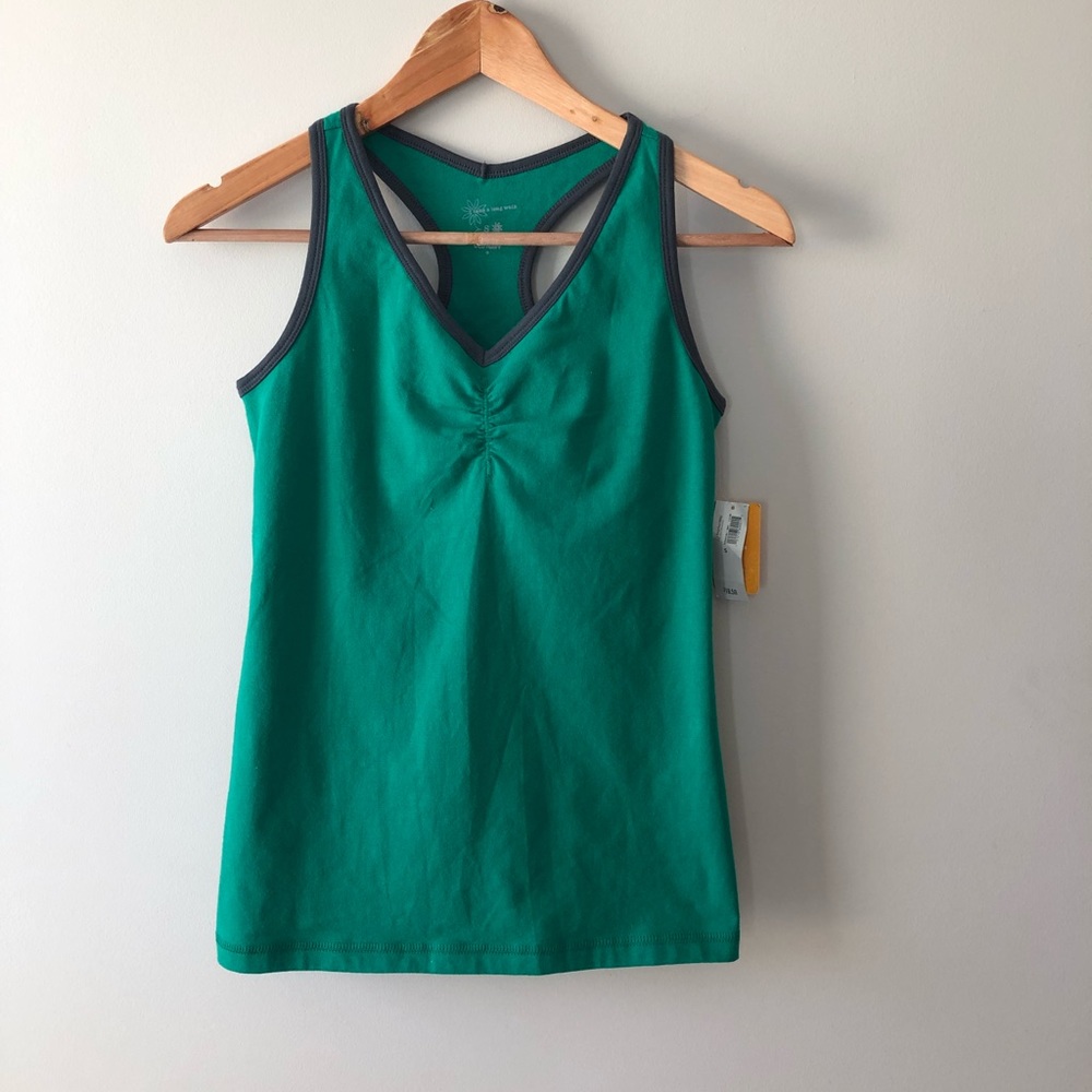 NWT Old Navy Yoga Tank Size Small